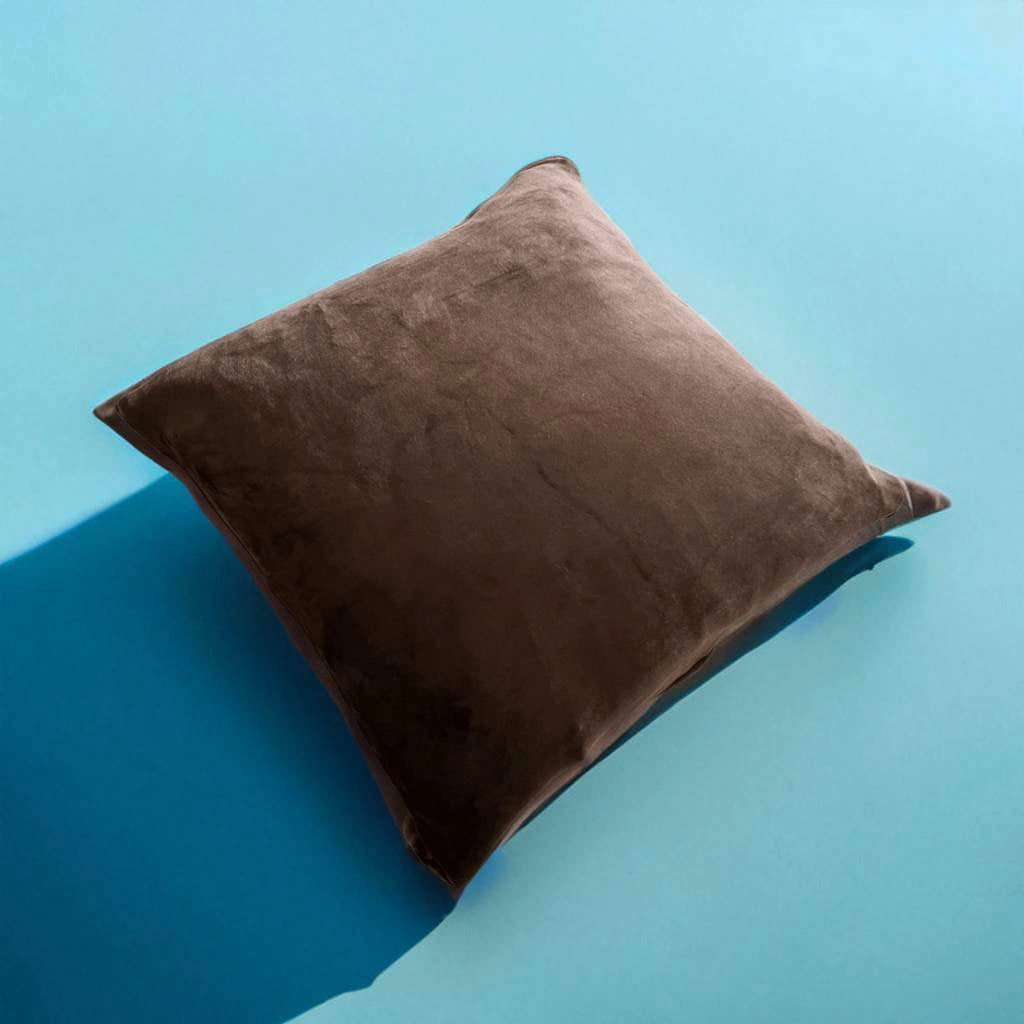 Housse de coussin velours marron
