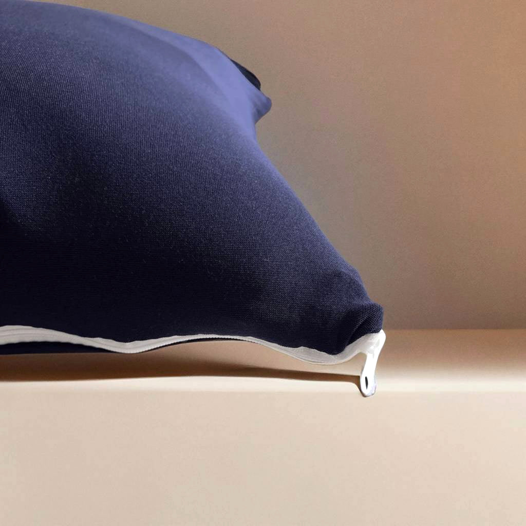 Housse de coussin bleu marine