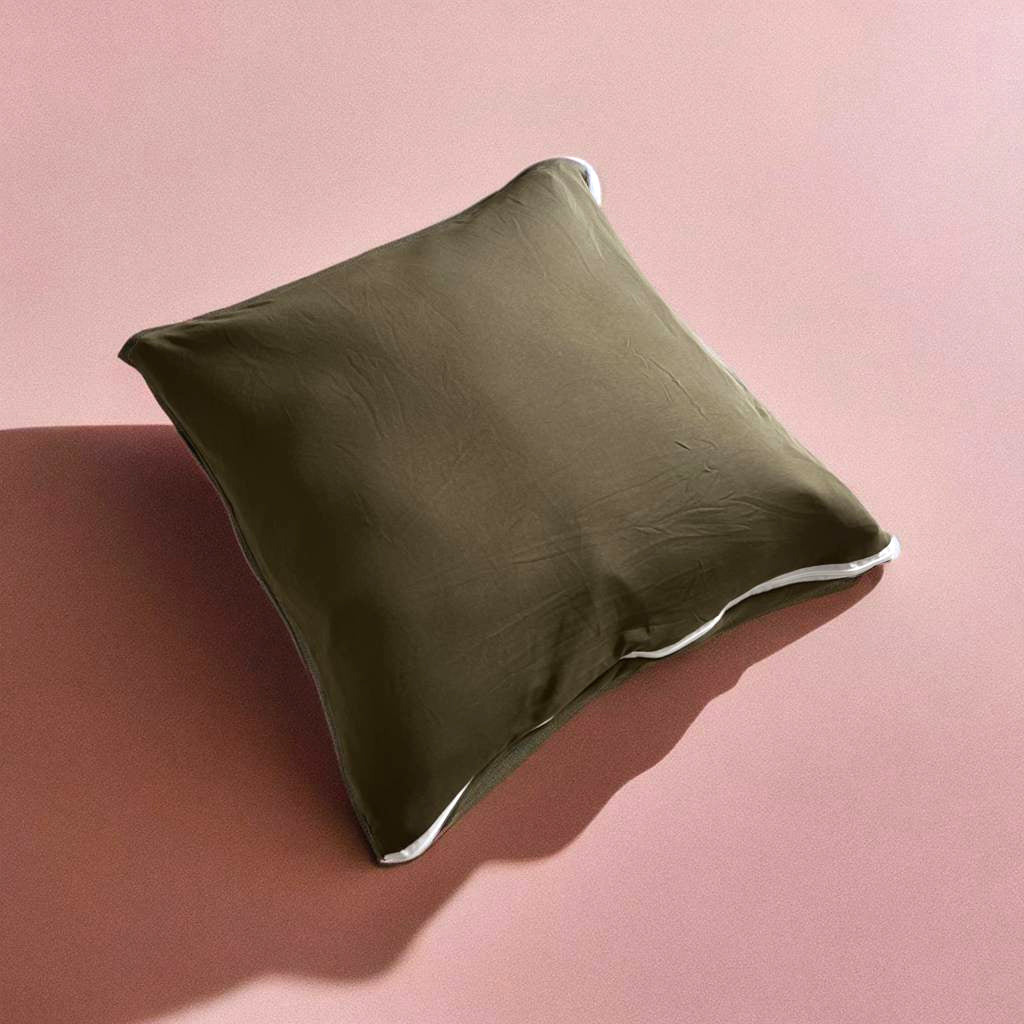 Housse de coussin kaki