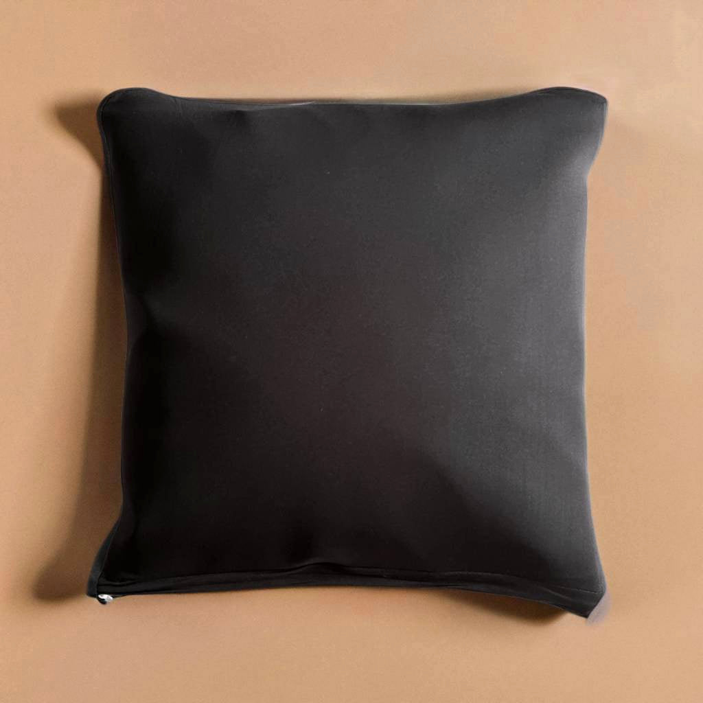 Housse de coussin noire